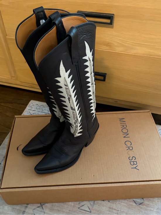 Miron Crosby Shoes - MIRON CROSBY - 9B Kate Black Boots